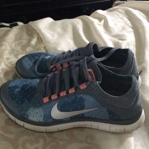 Nike free shoes